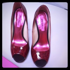 Size 10 Betsey Johnson Patent Red shoes